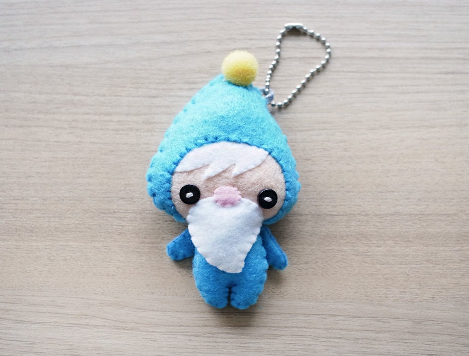 Felt Keychain -  stocking stuffer -  cute accessories -  Kawaii - Gnome plush - READY TO SHIP