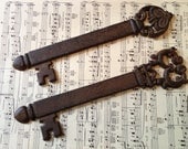 Rusty Vintage Keys, Decorative Rusty Keys, Set of 2 Rusty Vintage Keys