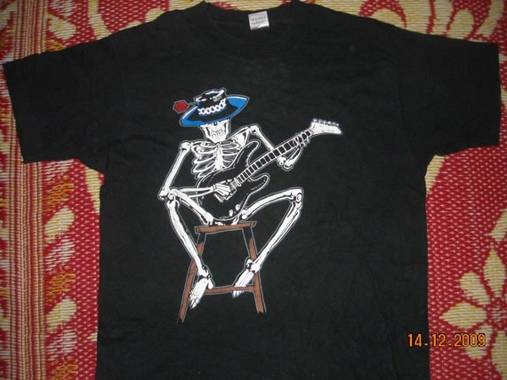 Vintage 90s GRATEFUL DEAD Skeleton style Tour Concert rare promo 80s T-shirt