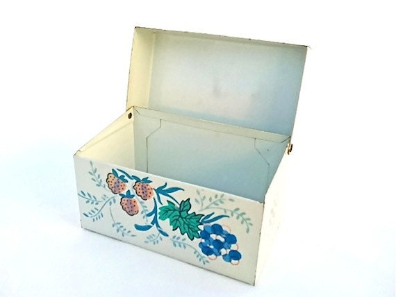 Vintage Metal Recipe Box