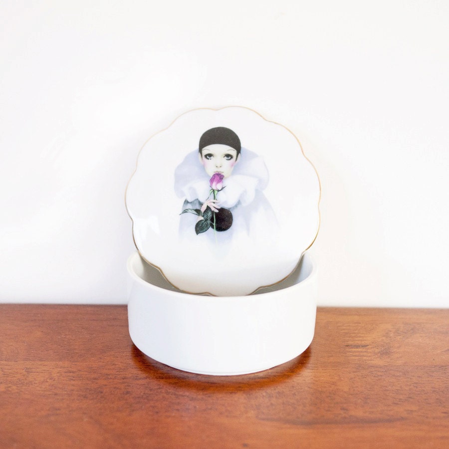Vintage China TRINKET BOX PIERROT Love Japan Round Ceramic Bowl with Lid