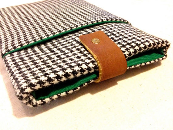 iPad mini case - Houndstooth Suit with leather closure