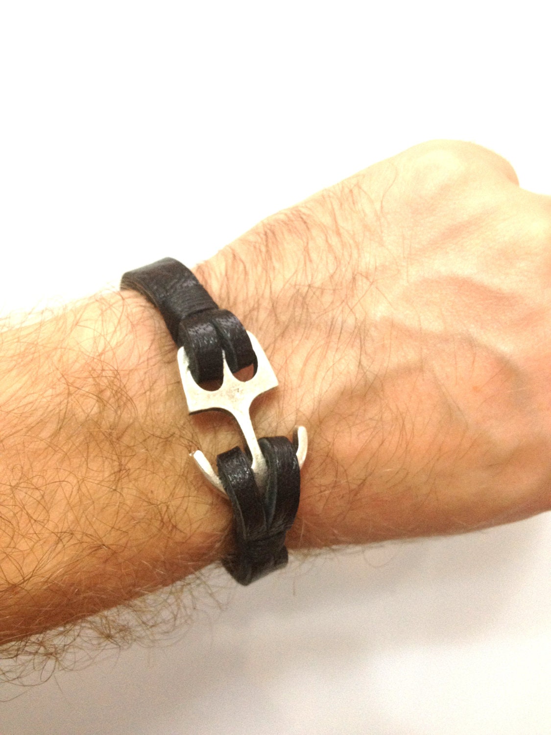 Men's Leather Bracelet with Anchor Clasp-Black