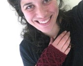 NEW Burgundy Red Merino Wool Latticed Fingerless Mitts -100% NZ Merino WOOL - Now slightly longer