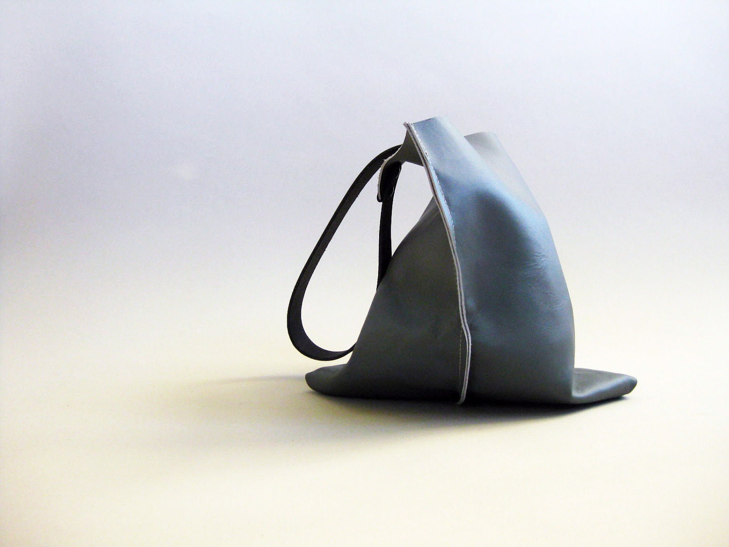 13in Wedge - Smooth gray leather