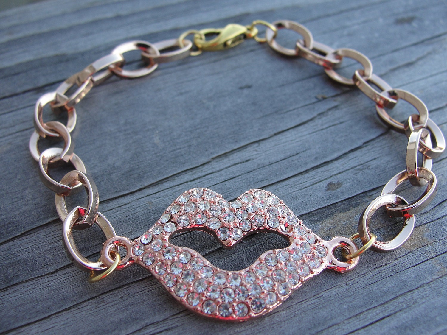Rose GOld Crystal Lips Chunky Chain Bracelet
