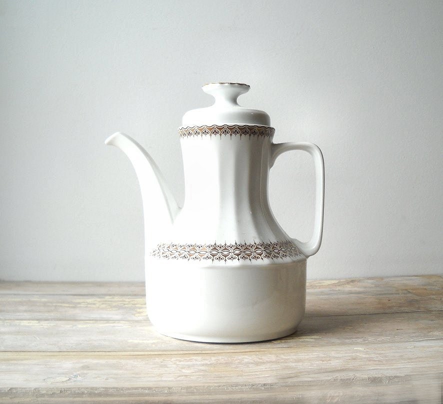 Vintage White Coffee Pot - Porcelain Teapot - Eschenbach Bavaria Germany - Kitsch