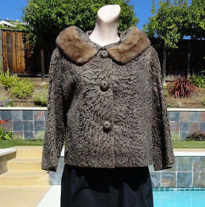 Vintage 50s 60s Broadtail Lamb Fur Jacket with Mink Collar B38
