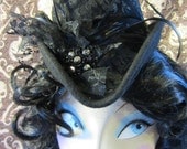Hat - Burlesque - Victorian - Top Hat -  Goth - Black Noxenlux Chapeaux