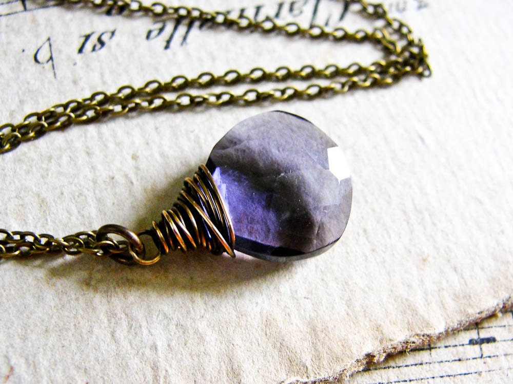 I M A G I N A T I O N... Amethyst quartz on brass necklace