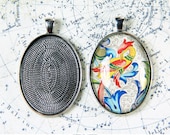30mm x 40mm Oval Pendant Trays to use with Annie Howes 30x40 Glamour FX Glass Cabochons. Vintage Silver Plated. 25 Pack