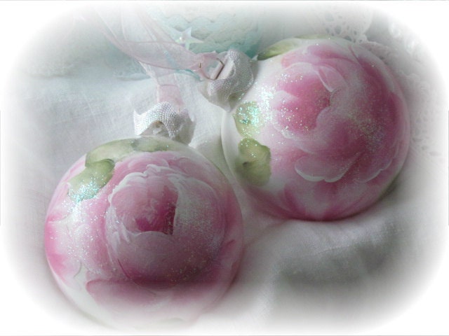 3.5" WHITE Ornaments Chic Christmas BALLS Hand Painted Shabby Rose PINK ecs sct schteam
