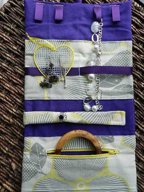 Large Jewelry Roll With Personalized Embroidery Jewellery Organizer Holder Cloth Pouch Bridesmaid gifts