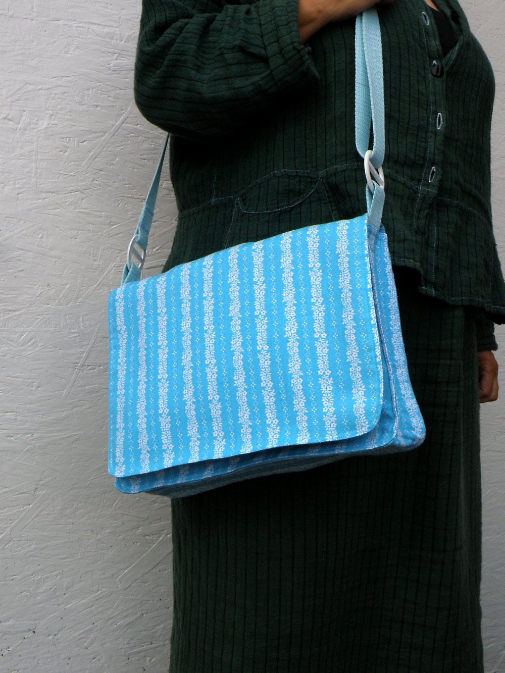 Big Shoulder Bag. Vintage German Decoration Fabric. Turquoise Sea Blue Forget-Me-Not Flower Messenger. Adjustable Shoulder Strap.