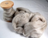 Oartmeal Blueface wool and silk blend top- naked   (4 oz or 115 grams)