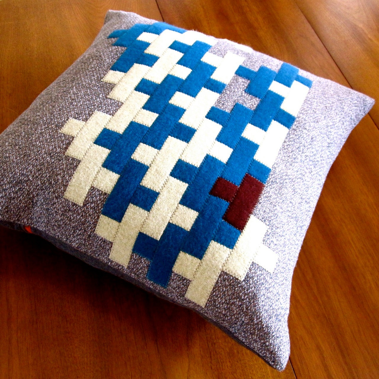 STACKED TILES PILLOW. geometric. made from recycled wool.