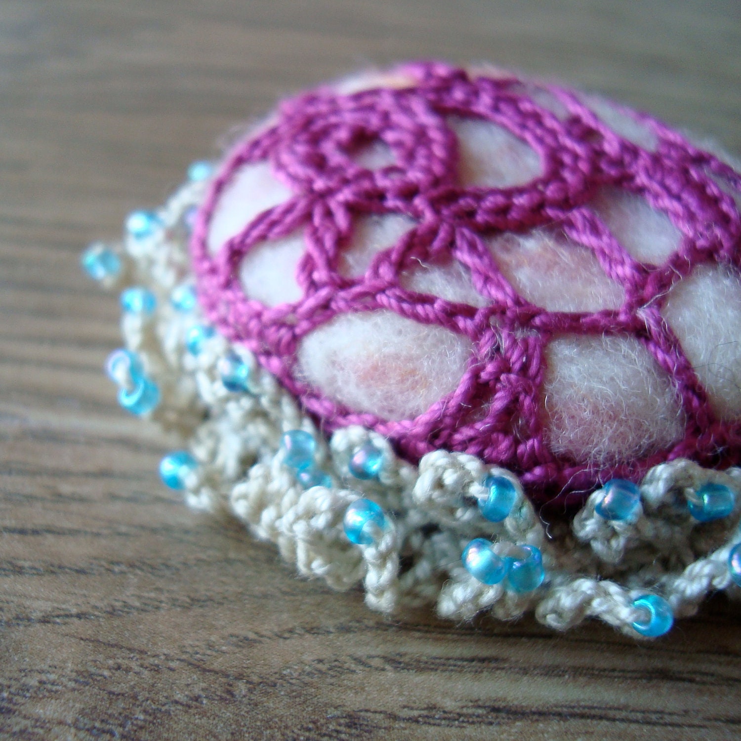 Anemona Freeform Crochet Brooch