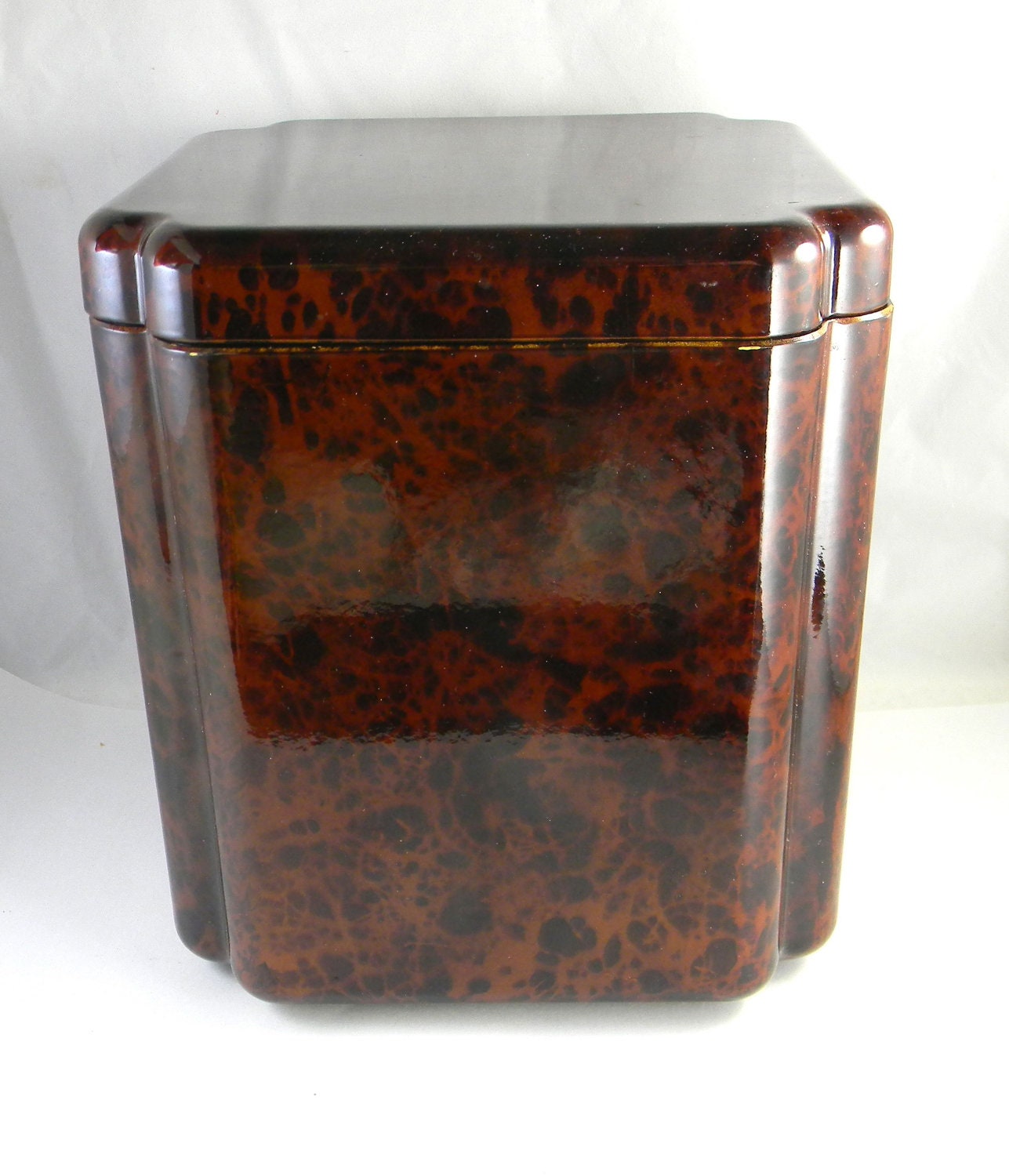 Vintage Ice Bucket in Laquer - walnut color