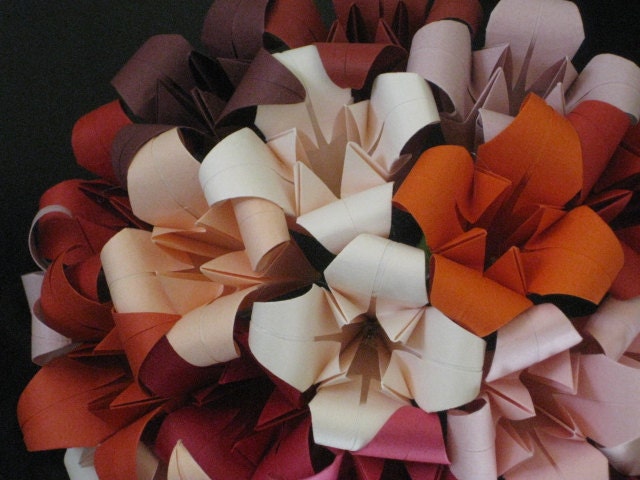 Wedding Bouquet Origami paper Lily Flower in 12 shades of red