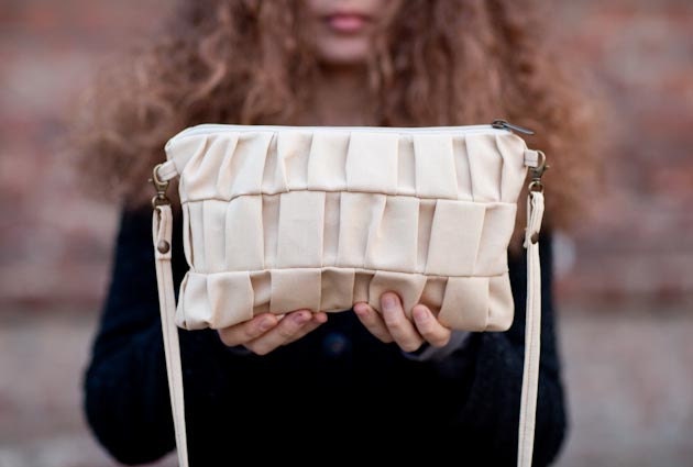 Little Sara purse in cream. Vegan bag