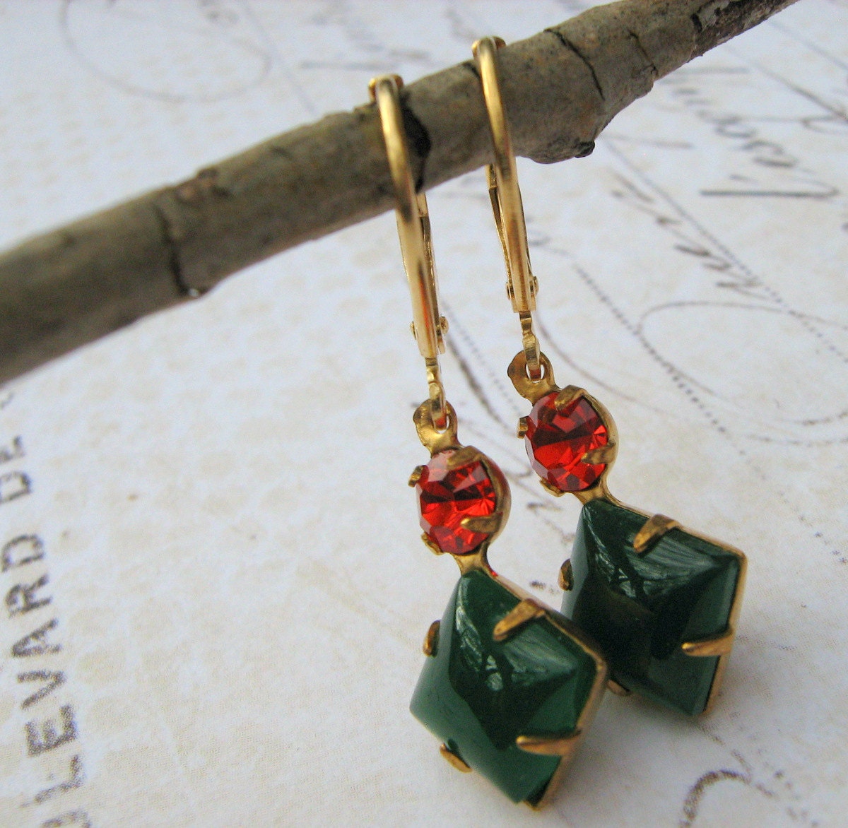 Red Green Earrings, Retro, Estate Earrings, Emerald Jade and Ruby Glass Earrings, Vintage Green and Red Lever Back Earrings, Dangle Earrings
