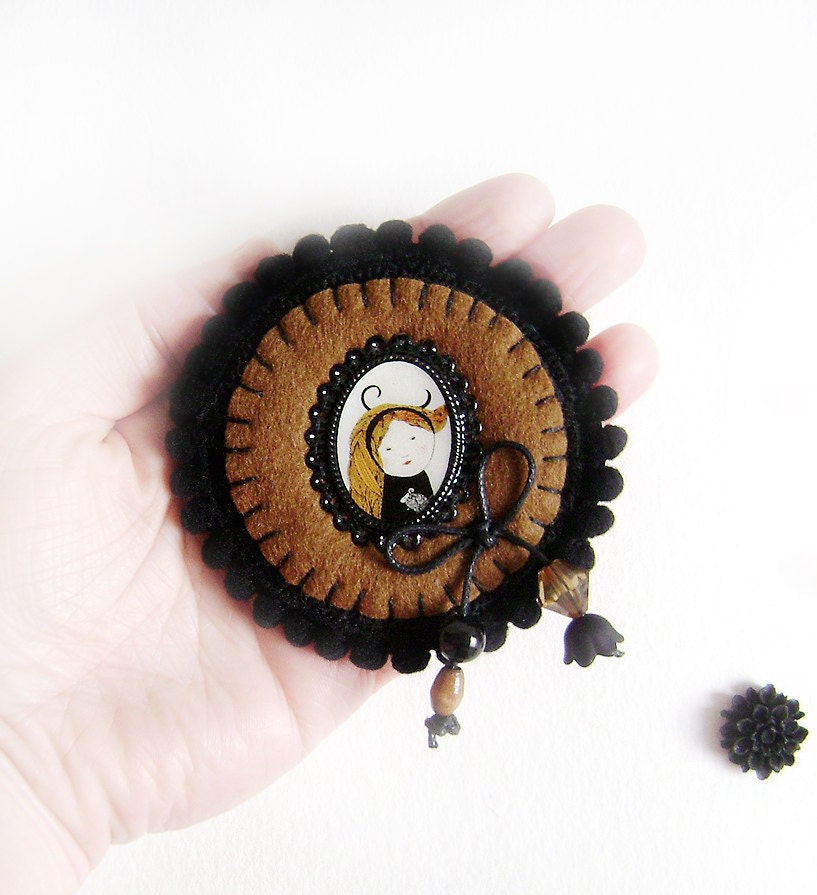 Felt Brooch - Aries. Astrology brooch. Aries pin. Girl.