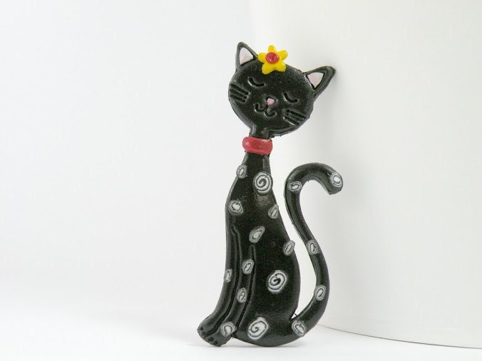 Black Cat Brooch with yellow flower hair pin