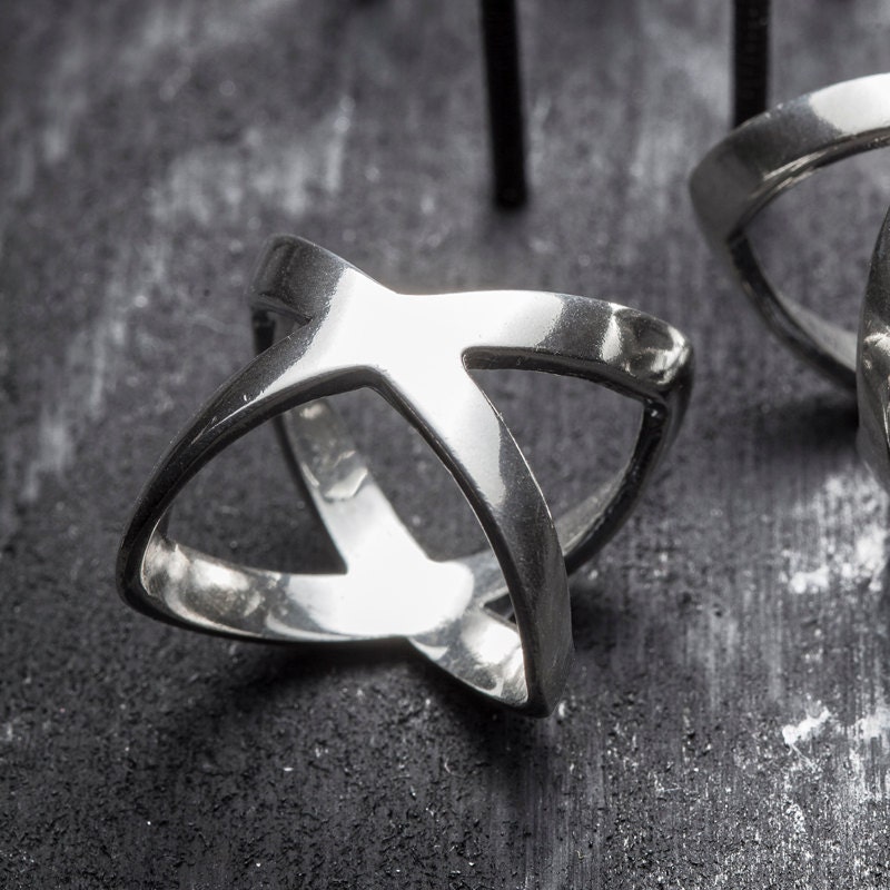 EVE- silver ring