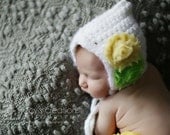 Crochet Baby Hat, Baby Girl Hat, Newborn Girl Hat, Crochet Baby Bonnet, Infant Bonnet, Pixie Hat, Flower Hat Photo Prop White Lemon Lime