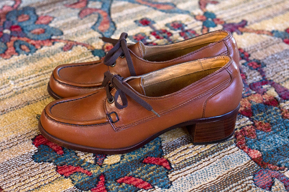 Brown Sebago Leather Vintage Oxfords- Size 8