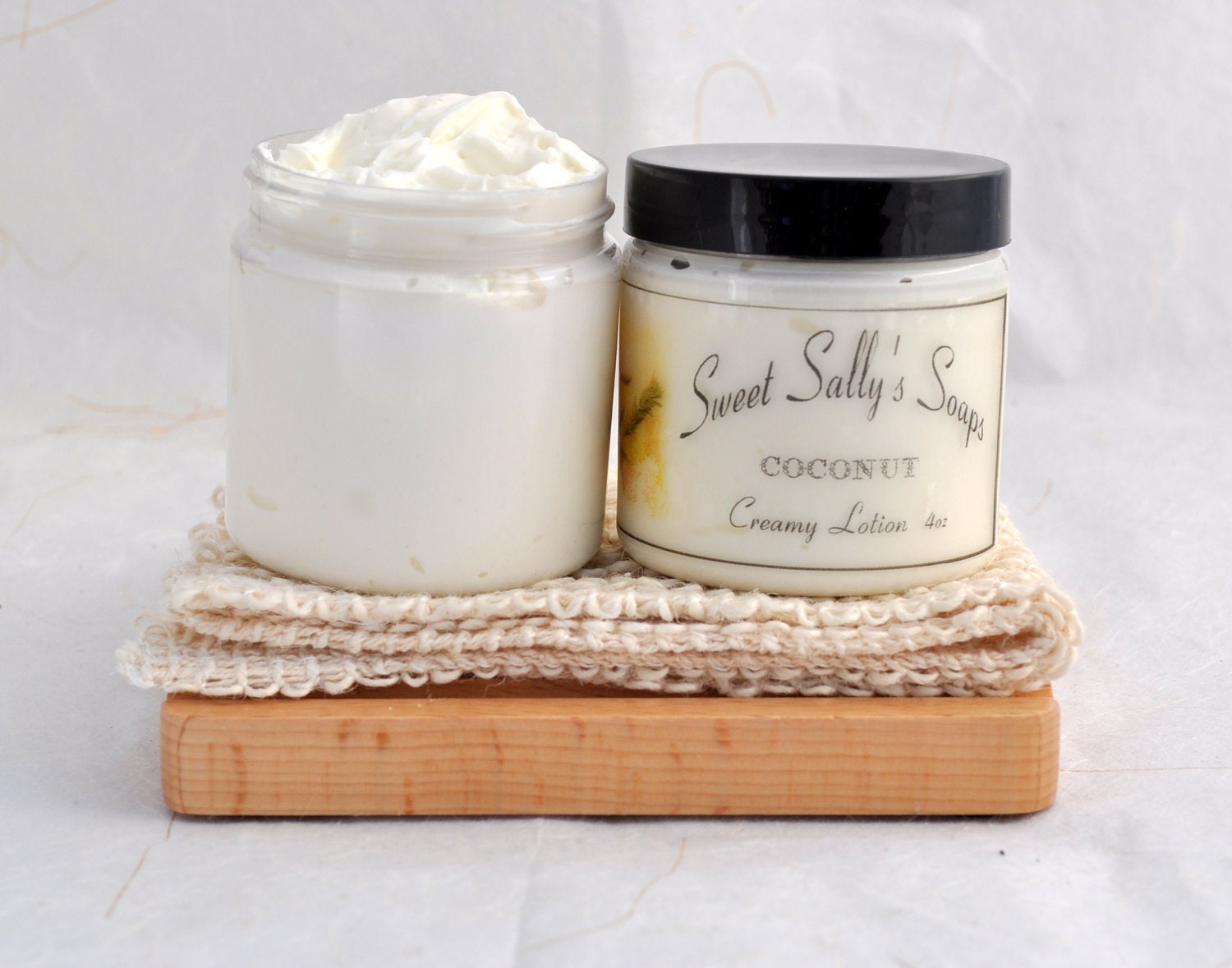 Coconut Creamy Lotion 4oz,  Rich and Moisturizing Lotion
