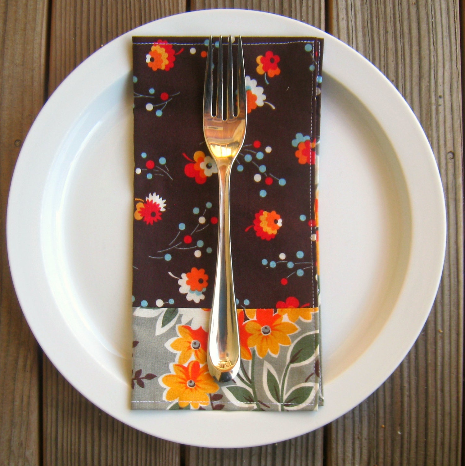 Reversible Cloth Napkins - Set of 4 - Cocktail, Picnic, Lunchbox, Party - Flea Market Fancy Brown