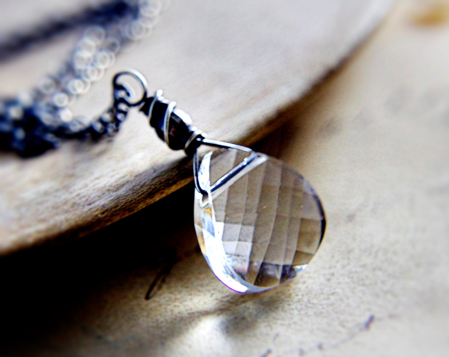Crystal Necklace Silver Black White Pendant Simplistic PoleStar