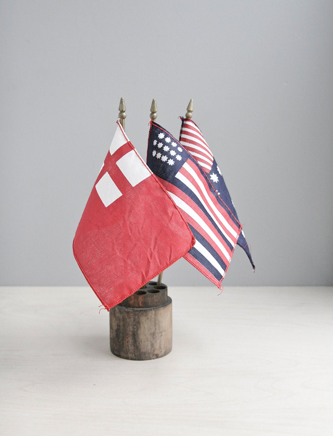vintage souvenir flags / set of three