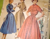 1950s Vintage Sewing Pattern -Buttonfront Day Dress Full Skirt - Mad Men - McCalls 3386 / Bust 30