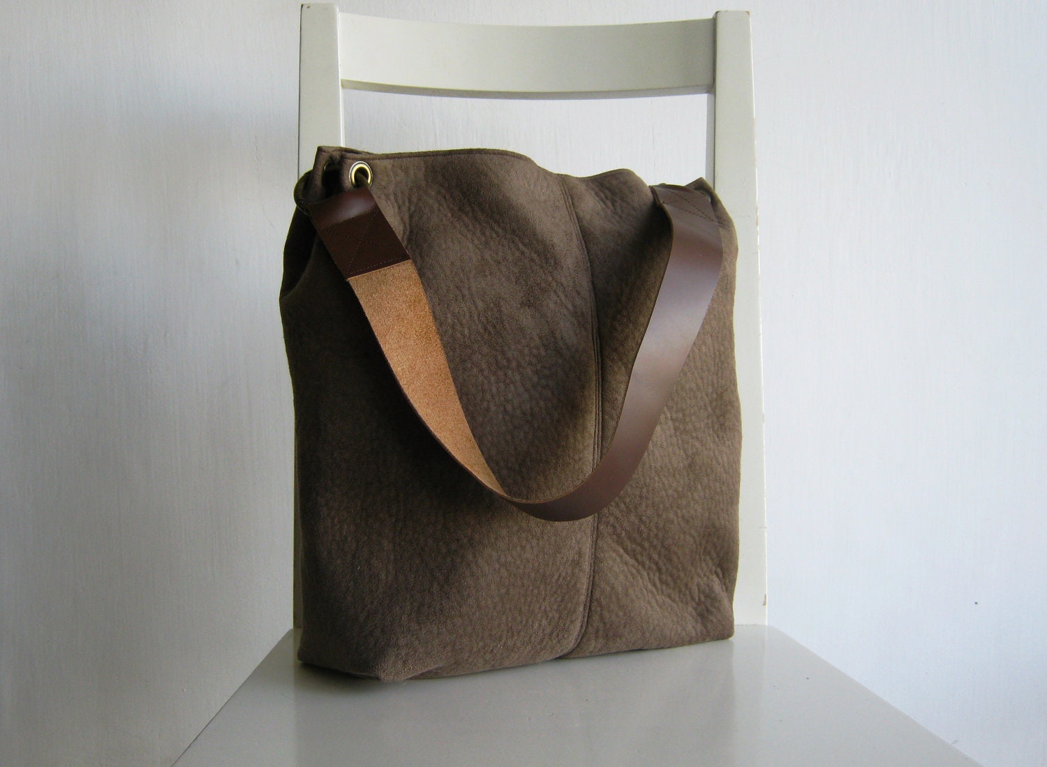 Vegan Suede Tote " Elephant Skin" in Brown with a Leather Strap