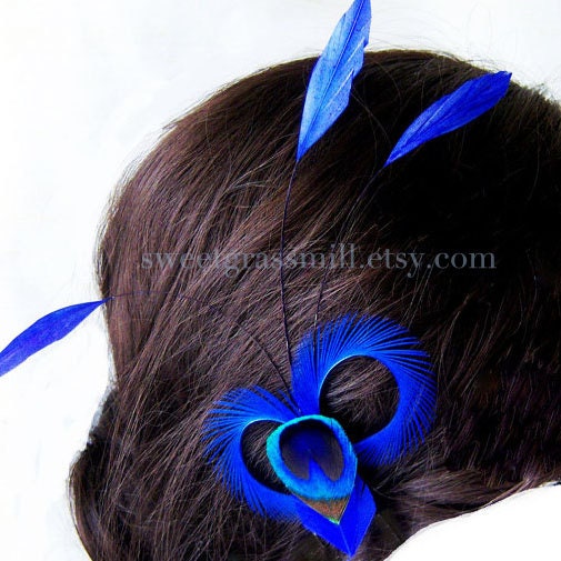Peacock Hair Piece - BLEU ROYALE - Horizon Blue, Teal, Peacock Feather Plume Fascinator Clip