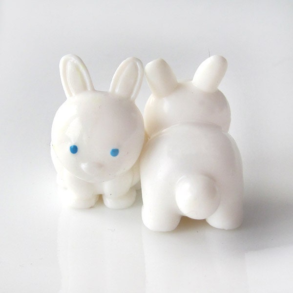 White Rabbits - Needle Buddies - Small Sock Size Double Pointed Needle DPN Holders