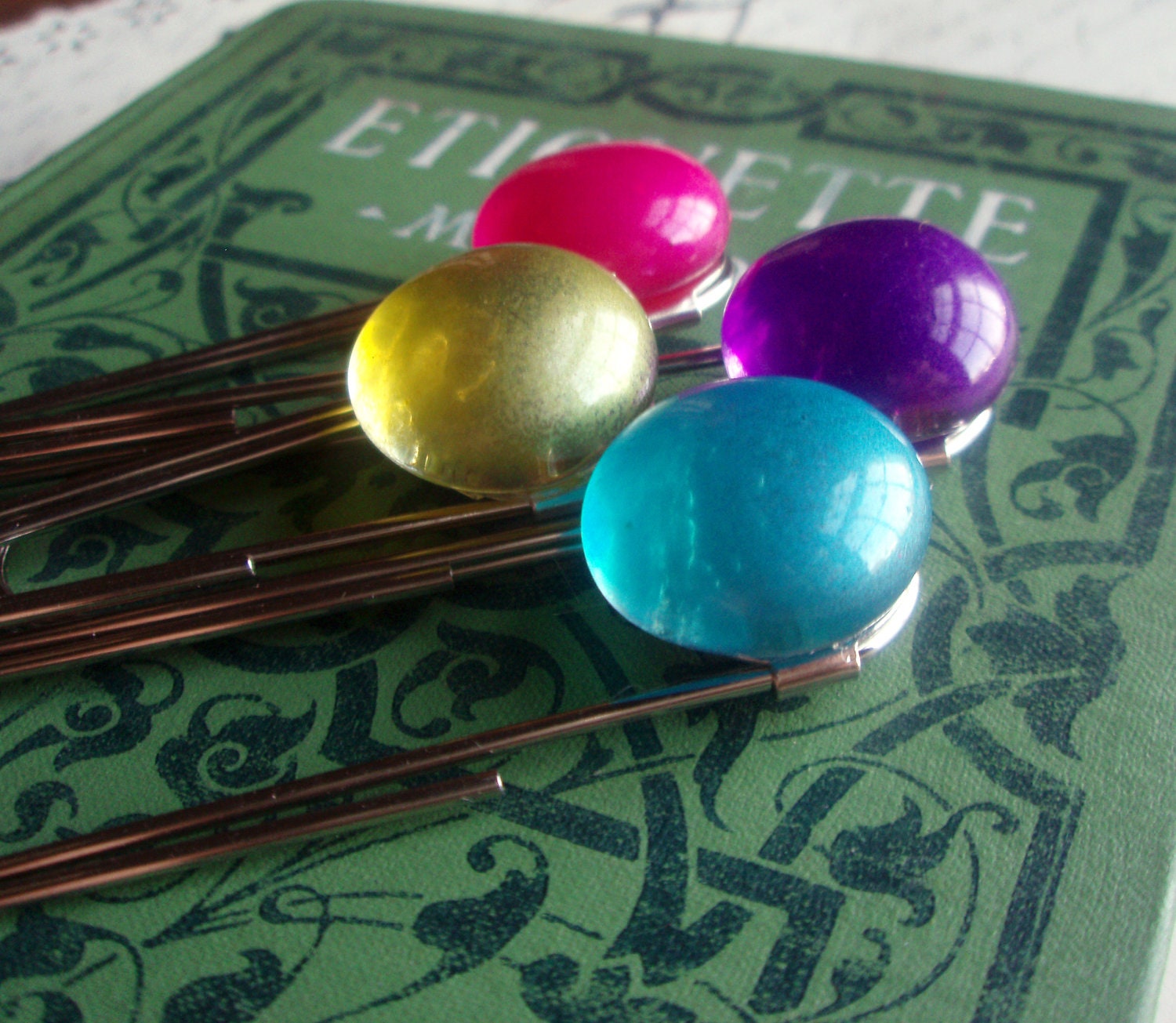 Bookmark Set - Mod Glass Cabochon Paper Clip Bookmarks - Fun and Colorful Set