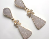 Druzy Post Clip on Earrings Jasper Quartz Greige Beige Dazzling Dangle Earrings Raw Gemstone Beach Wedding Luxury Fashion - Stephanie