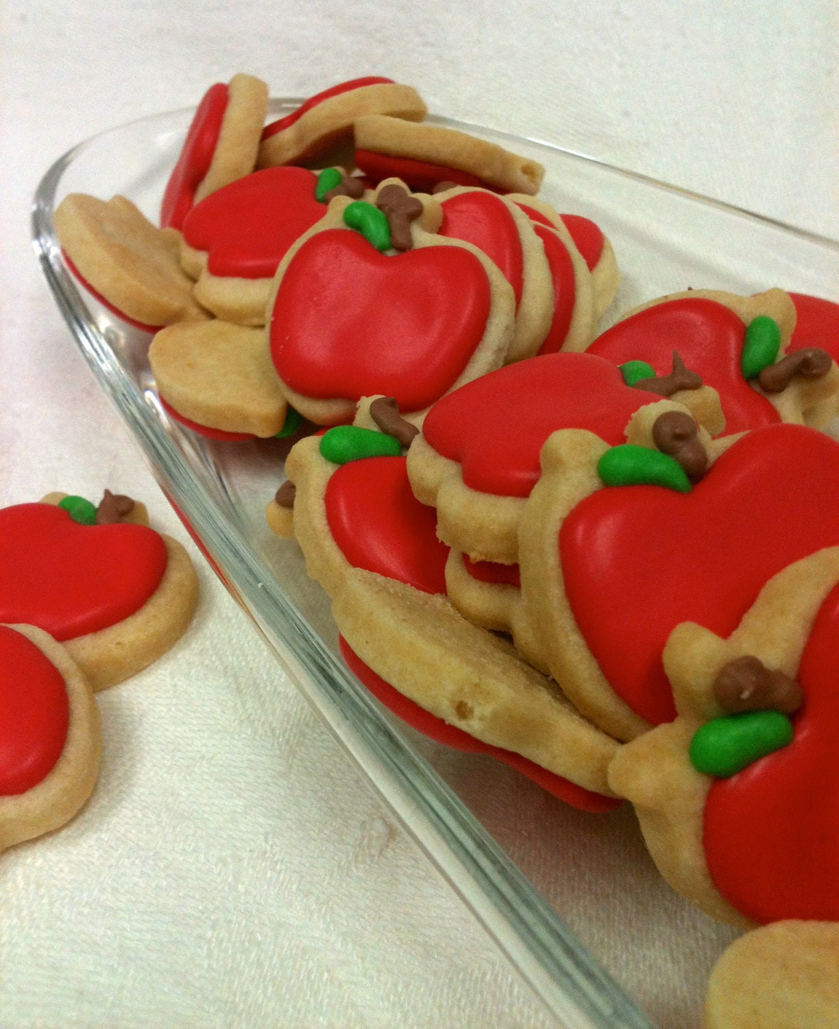 ITTY BITTY Bite Size APPLE Sugar Cookies, 1/2 Pound
