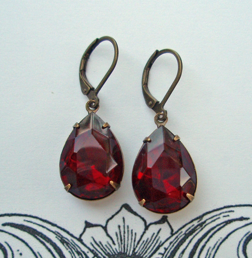 Dangle Red Earrings Wedding Party Vintage Rhinestone Drop Ruby Red CAMBRIDGE Garnet