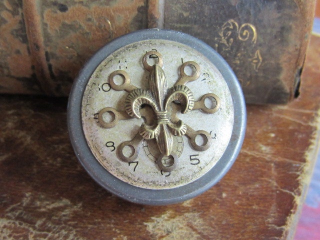 Steampunk Time Capsule - Vintage Tin - Trinket box