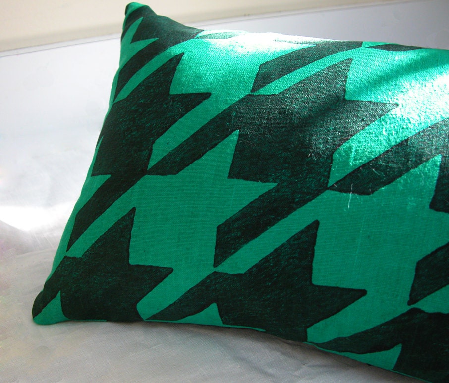 emerald green and black houndstooth home decor pillow case