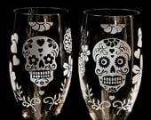 NEW Personalized Day of the Dead Wedding Champagne Glasses, Sugar Skull Wedding Decor