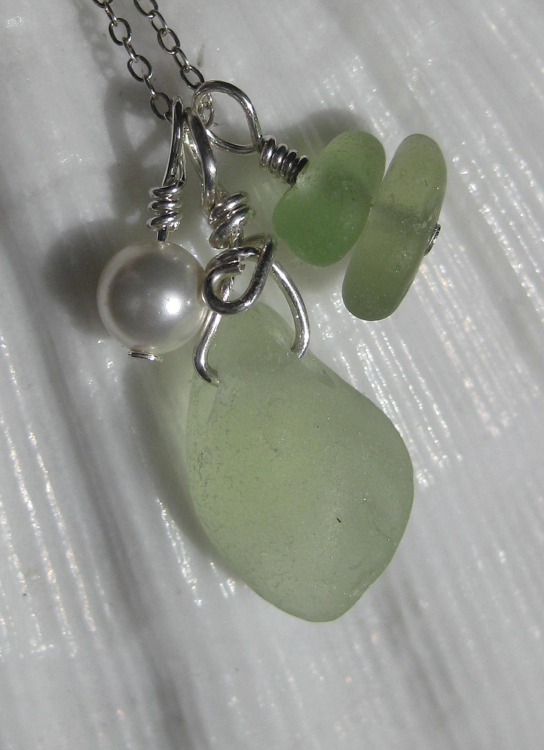 Sea Glass Simply Sweet Swirls - Perodot Green sea Glass Nugget