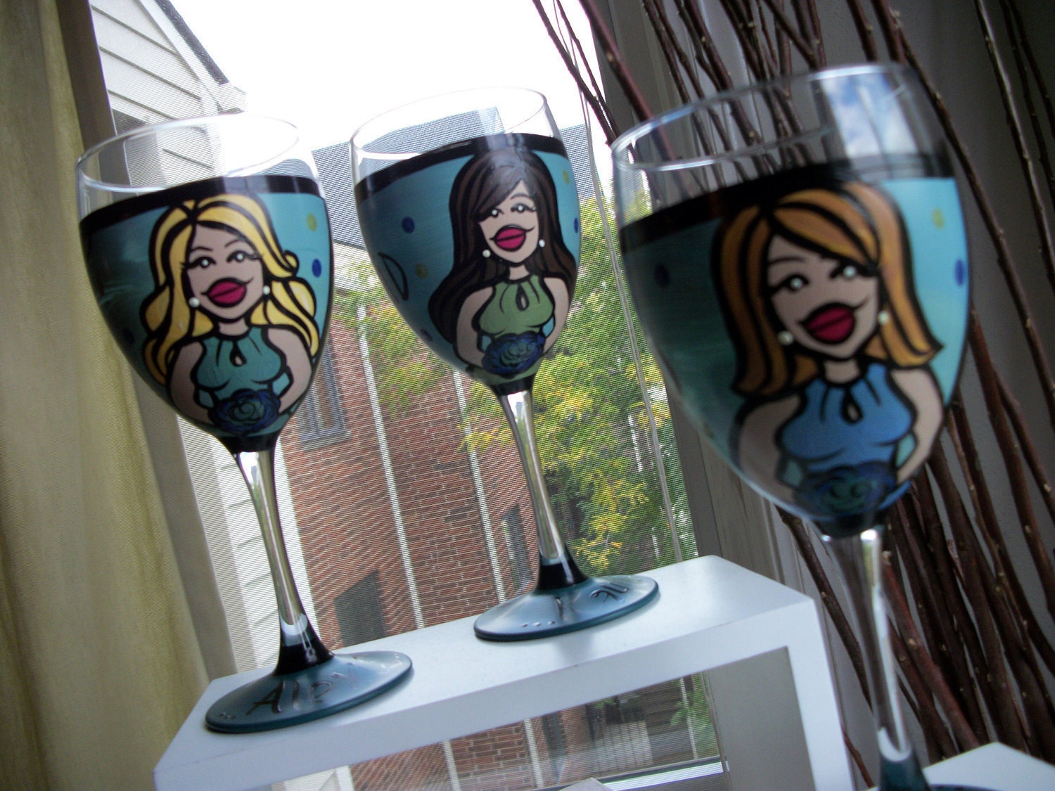 Bridal Party (5 glasses) Custom Hand Painted Wedding Glassware