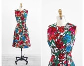 vintage 1960s dress / 60s dress / Vibrant Floral Shift Cocktail Dress
