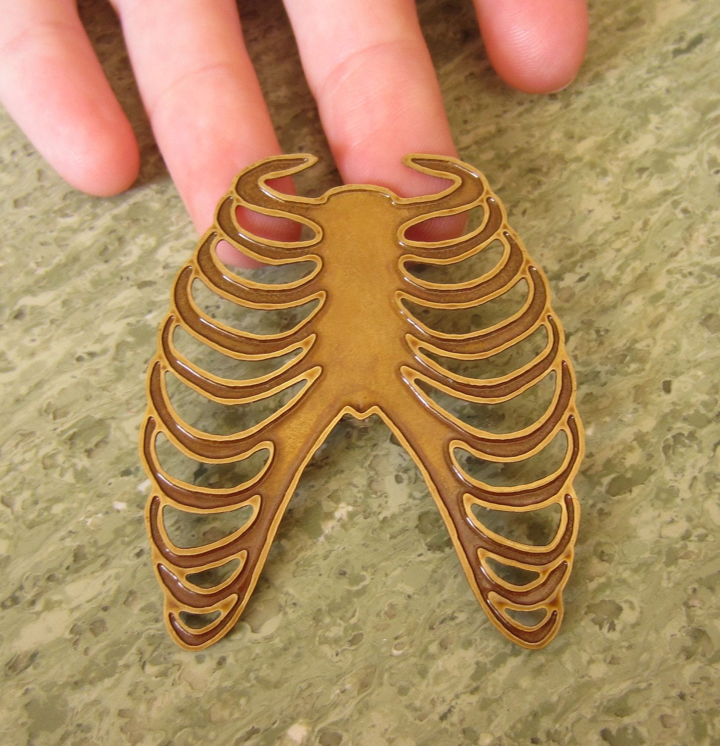 Brass Ribs Brooch