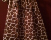 giraffe print girl's pillowcase dress size 9-12 months